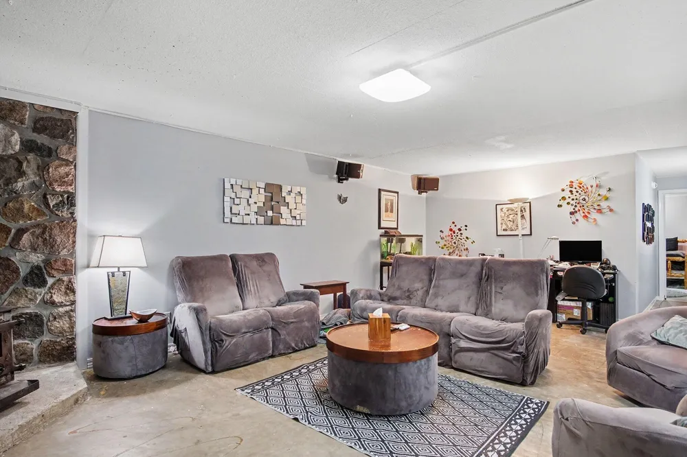 332 Warner Avenue Fremont, MI 49412