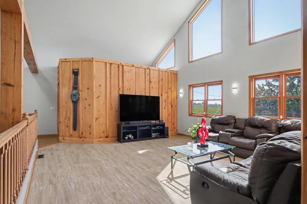 332 Warner Avenue Fremont, MI 49412