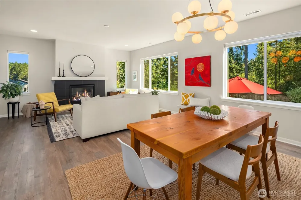 2447 NE Athlon Court Poulsbo, WA 98370