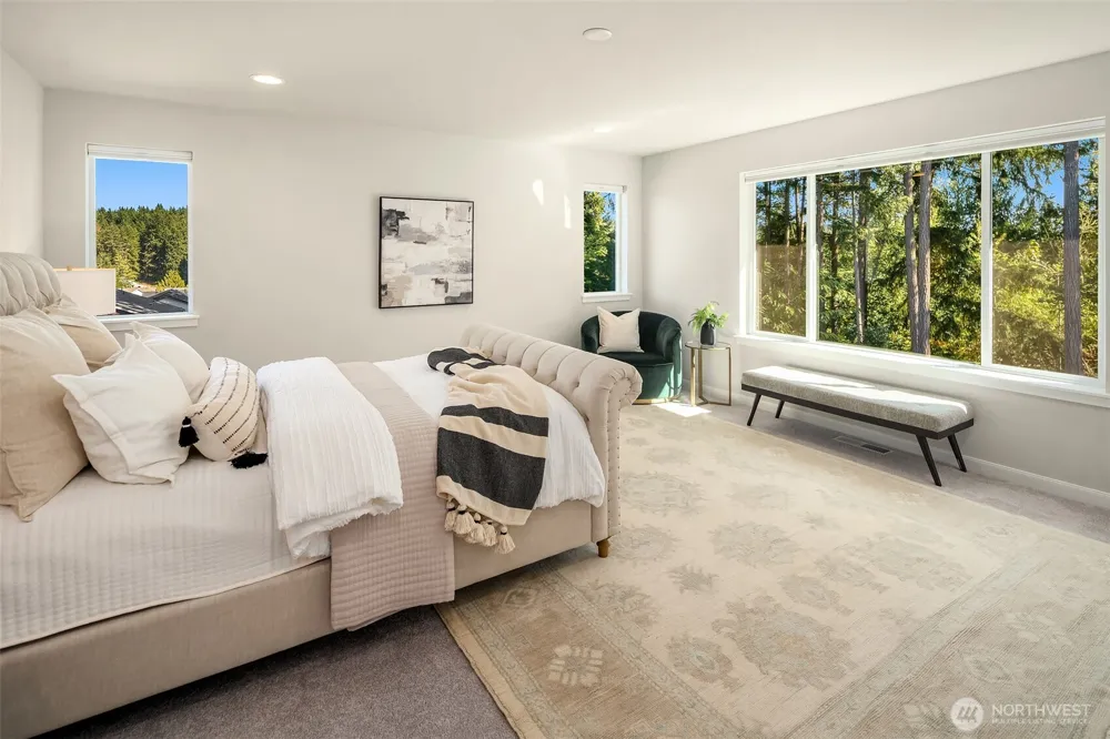 2447 NE Athlon Court Poulsbo, WA 98370