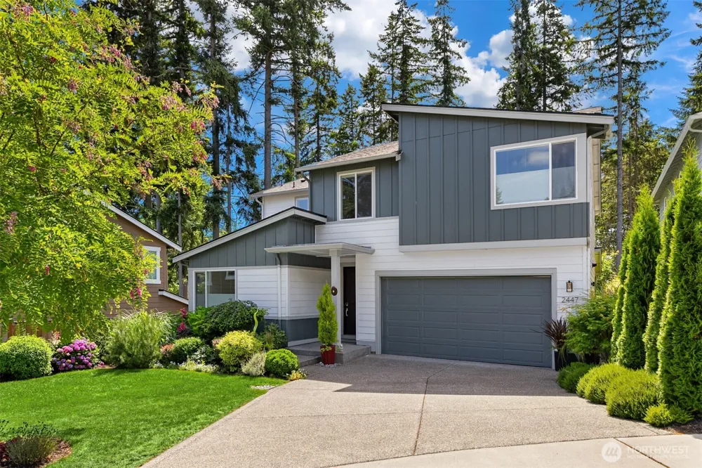 2447 NE Athlon Court Poulsbo, WA 98370