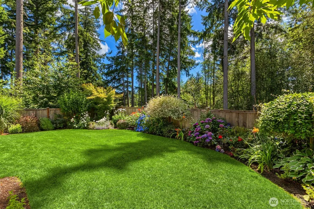 2447 NE Athlon Court Poulsbo, WA 98370