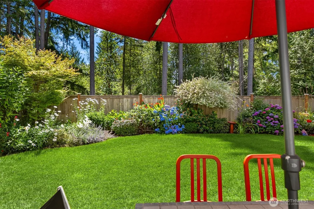 2447 NE Athlon Court Poulsbo, WA 98370
