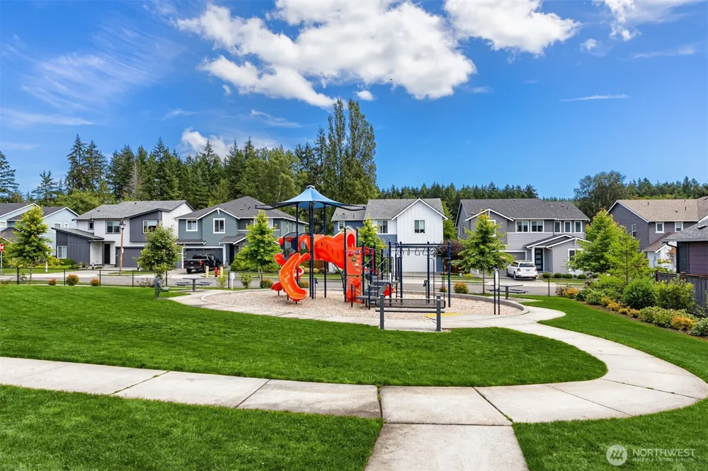 2447 NE Athlon Court Poulsbo, WA 98370