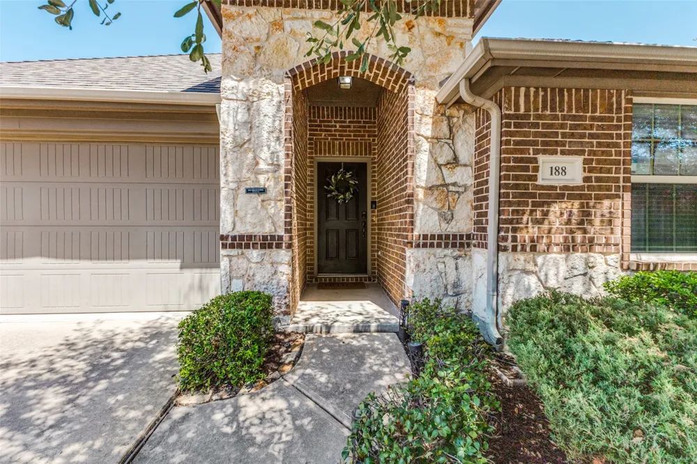 188 Griffin Avenue Fate, TX 75189