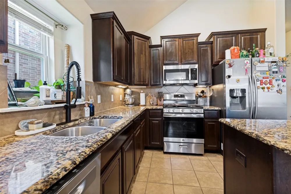 188 Griffin Avenue Fate, TX 75189