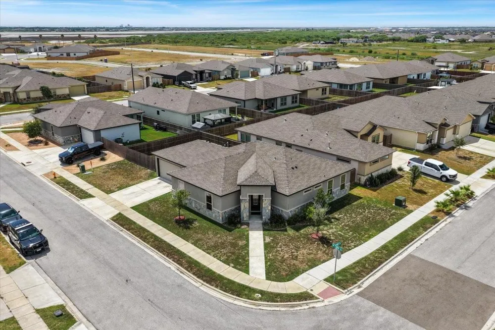3138 Seawolf Drive Corpus Christi, TX 78414