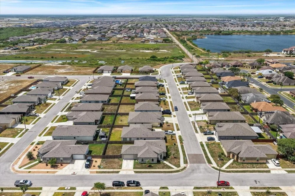 3138 Seawolf Drive Corpus Christi, TX 78414