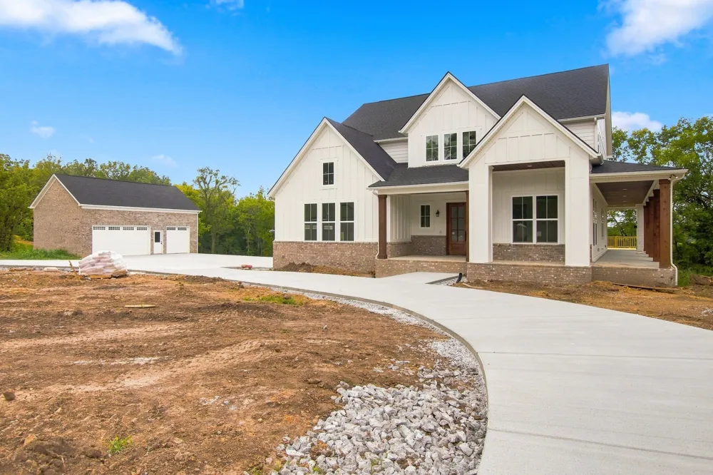 6473 Drumright Rd College Grove, TN 37046