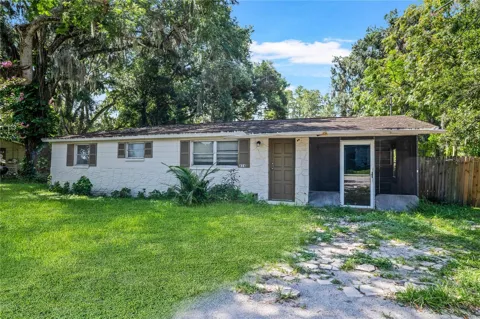 404 W LUTZ LAKE FERN ROAD