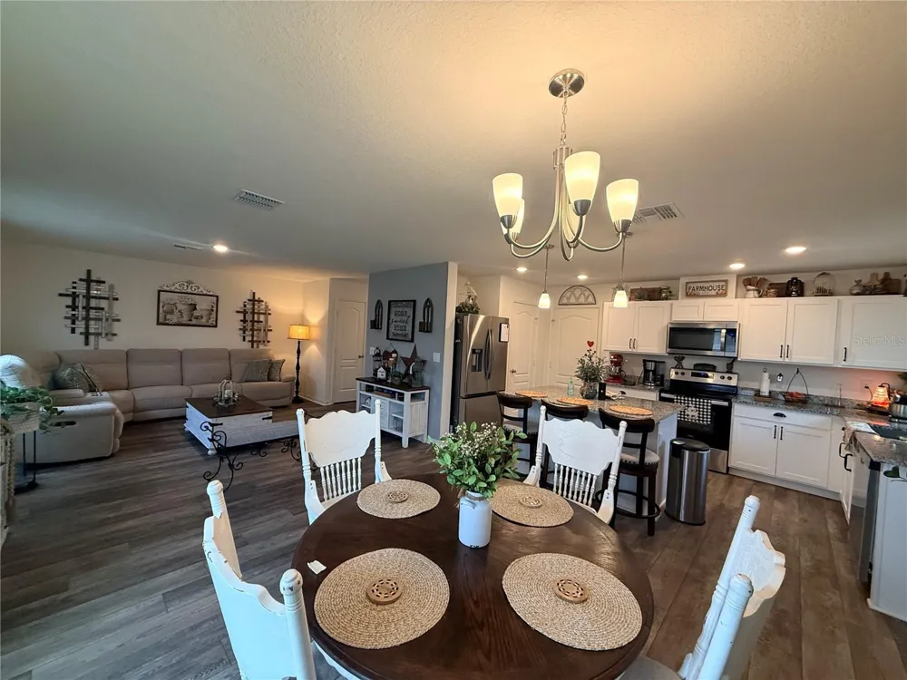 830 SLASH PINE DRIVE Auburndale, FL 33823