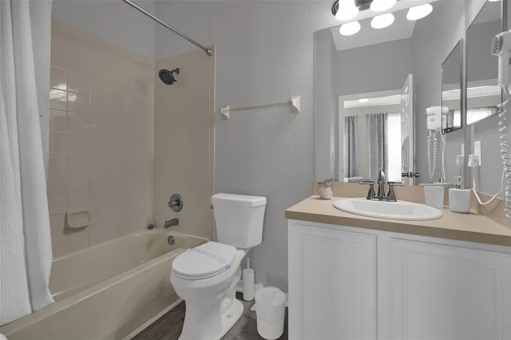 1002 CALABRIA AVENUE Davenport, FL 33897
