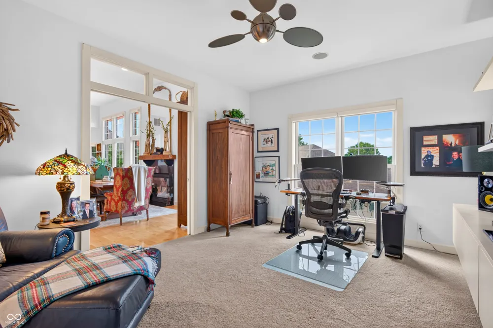 6097 Horizon Drive Columbus, IN 47201