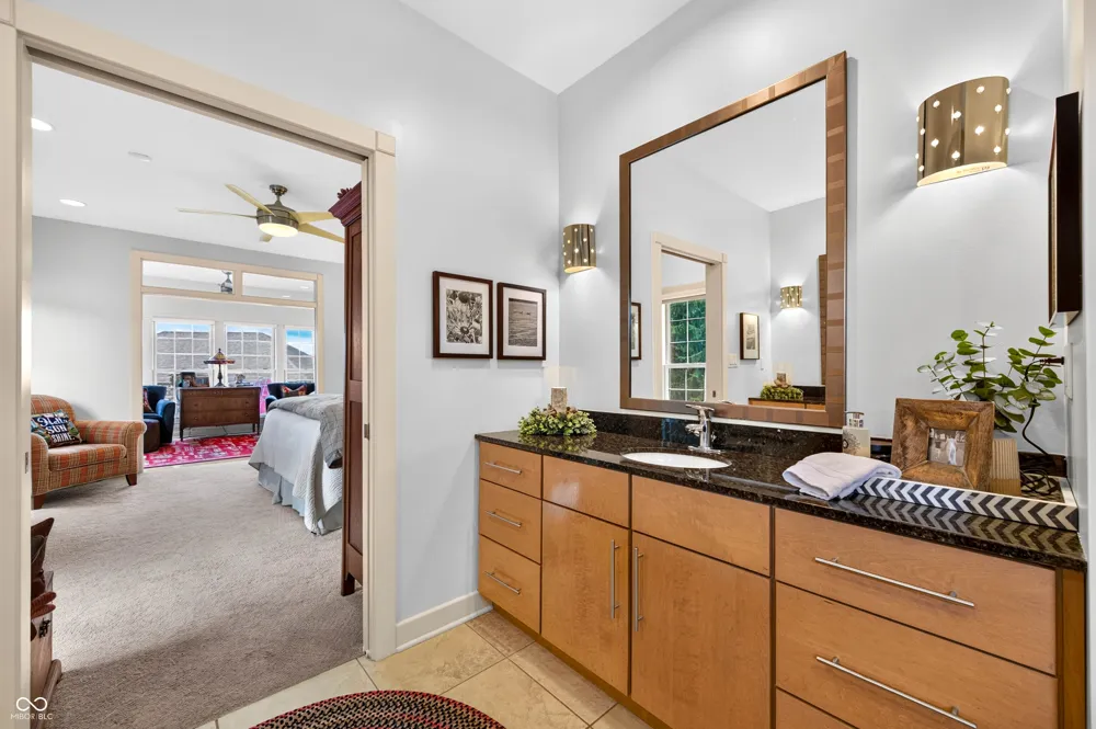 6097 Horizon Drive Columbus, IN 47201