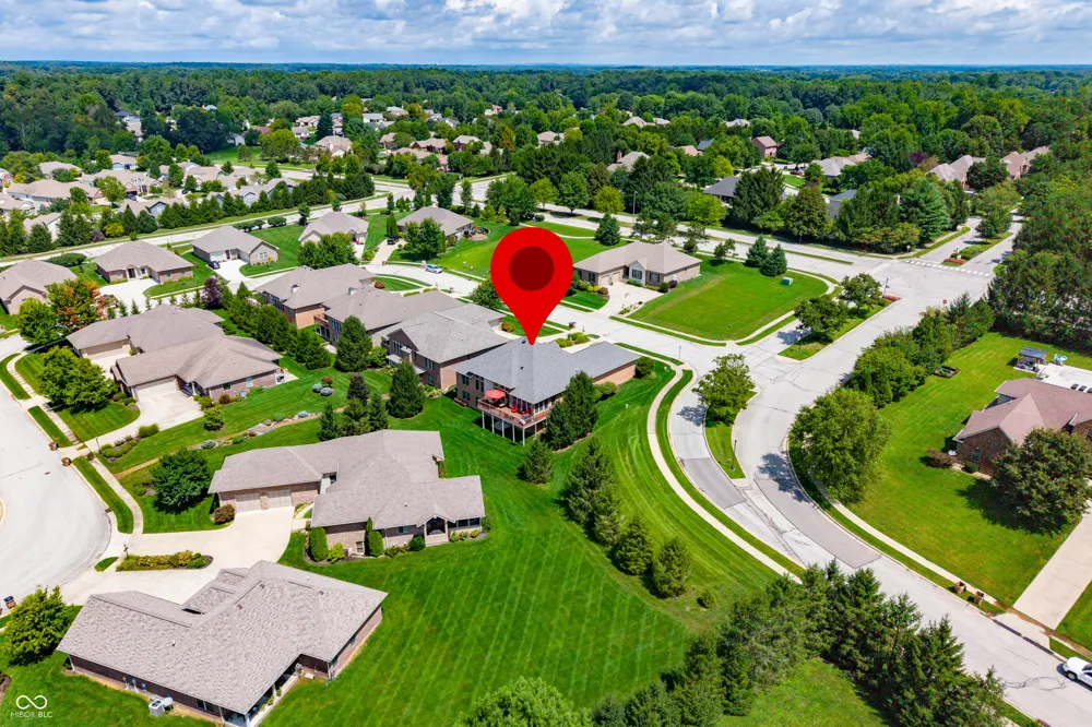 6097 Horizon Drive Columbus, IN 47201