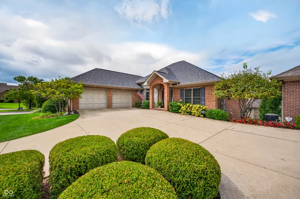 6097 Horizon Drive Columbus, IN 47201