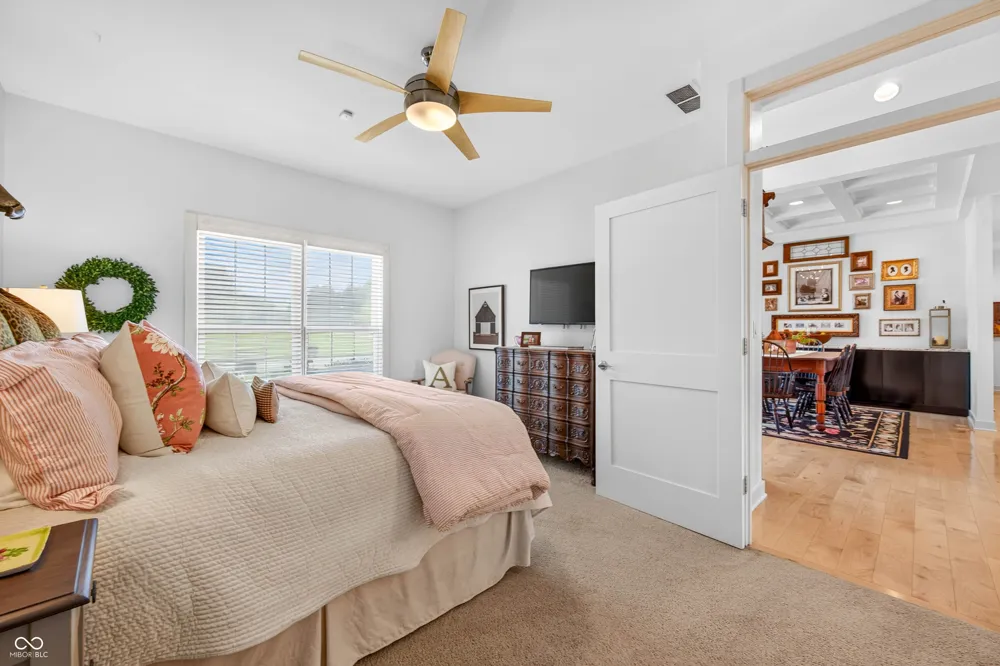 6097 Horizon Drive Columbus, IN 47201