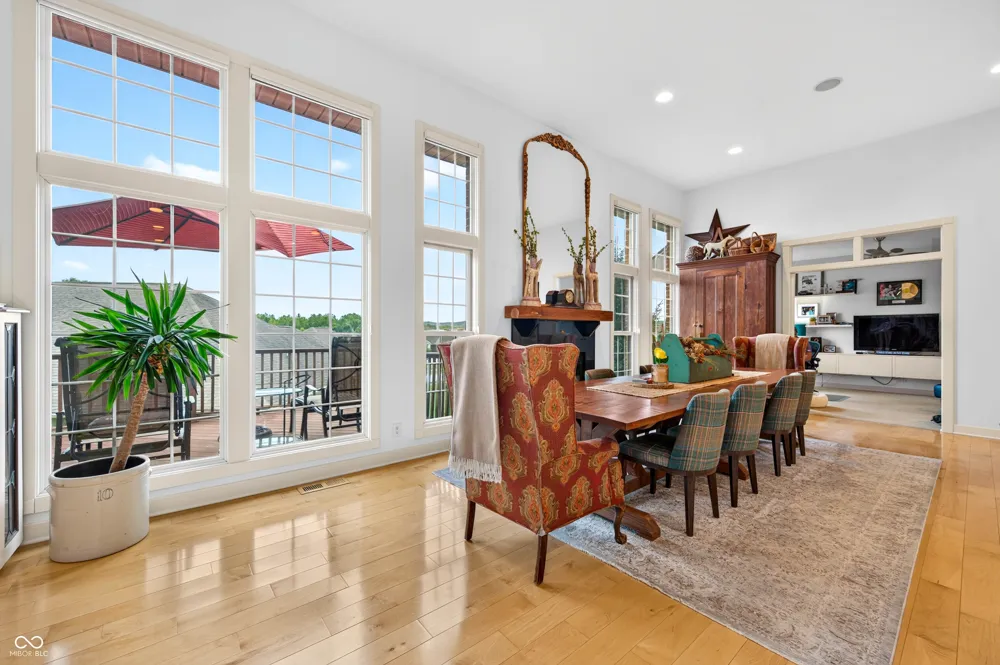 6097 Horizon Drive Columbus, IN 47201