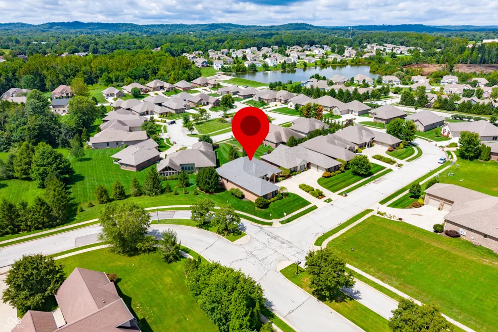 6097 Horizon Drive Columbus, IN 47201
