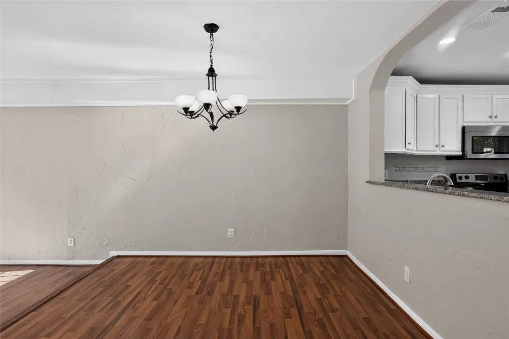 2606 Encina #2 Irving, TX 75038