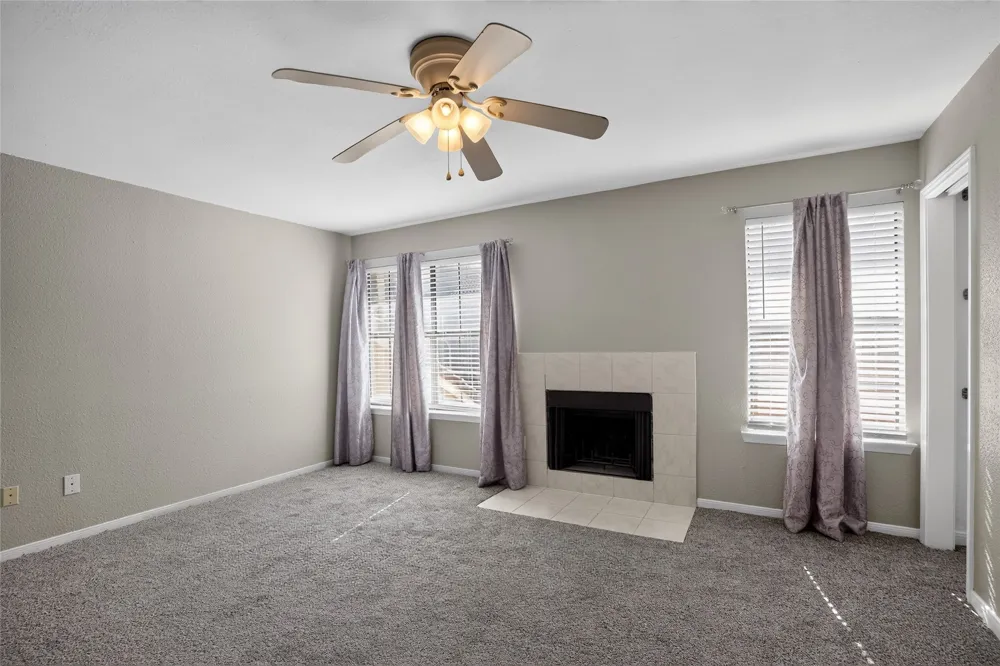 2606 Encina #2 Irving, TX 75038