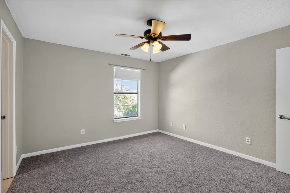 2606 Encina #2 Irving, TX 75038