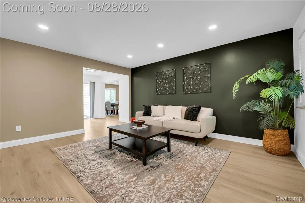 41981 Quince Drive Novi City, MI 48375