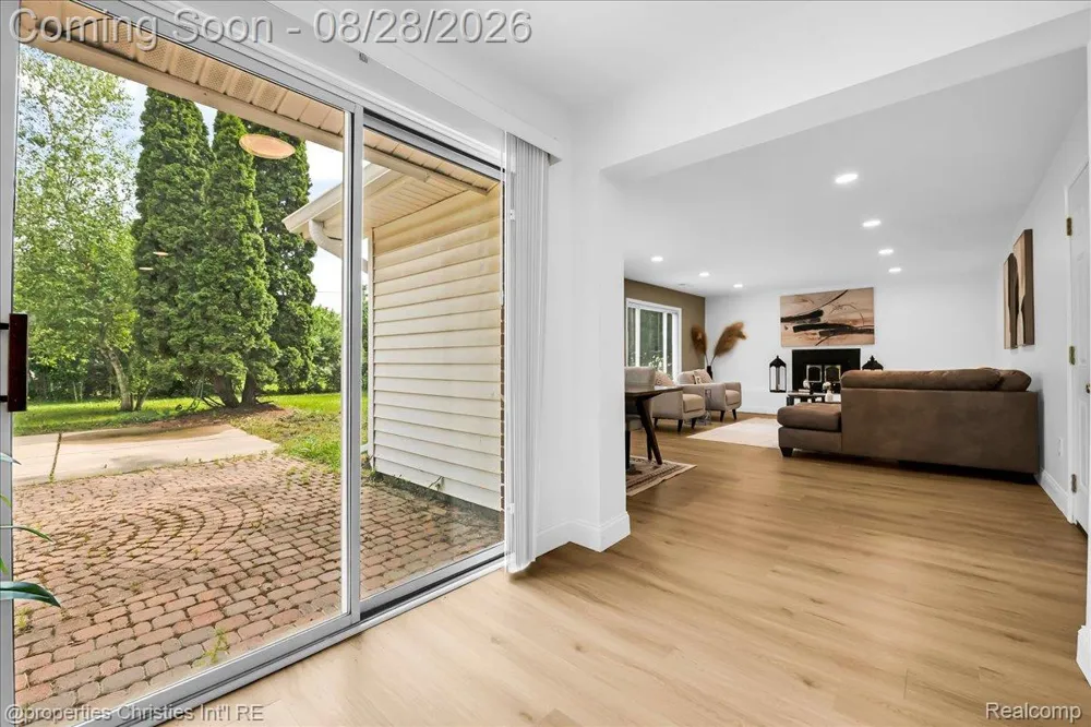 41981 Quince Drive Novi City, MI 48375