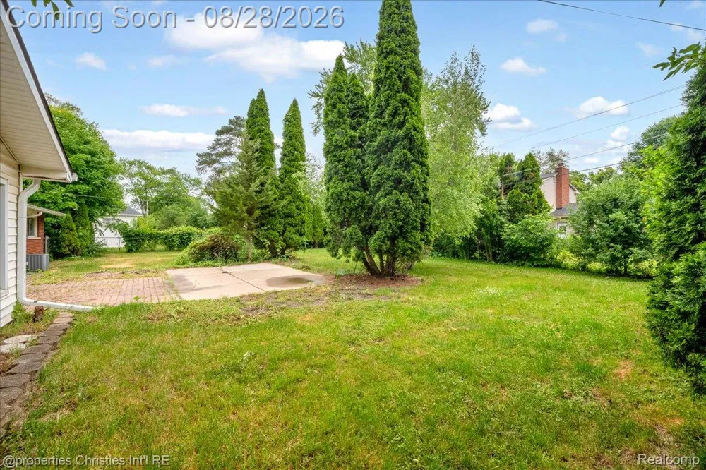 41981 Quince Drive Novi City, MI 48375
