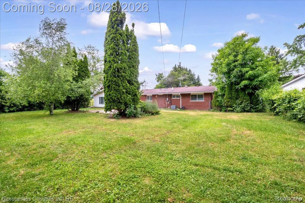 41981 Quince Drive Novi City, MI 48375