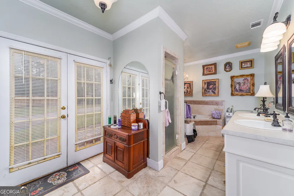707 Euclid AVE Waycross, GA 31501