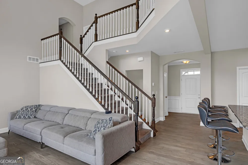 1645 Hillcrest DR Sugar Hill, GA 30518