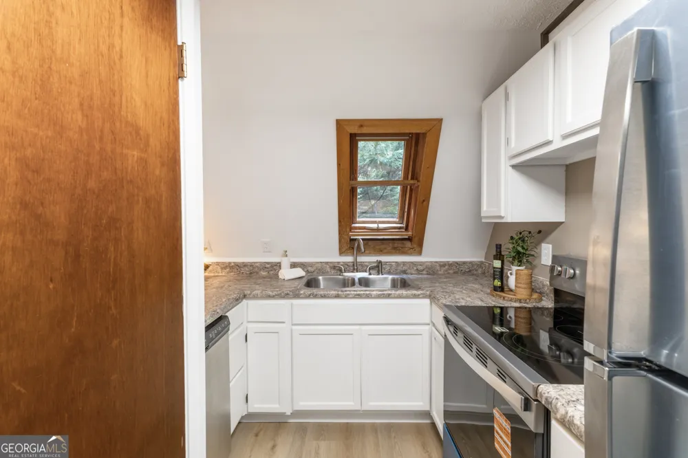1595 Turner RD Cumming, GA 30041