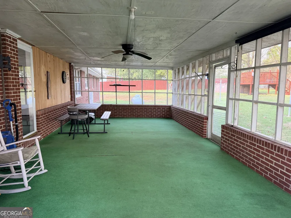 177 Marvin Miles RD Clermont, GA 30527