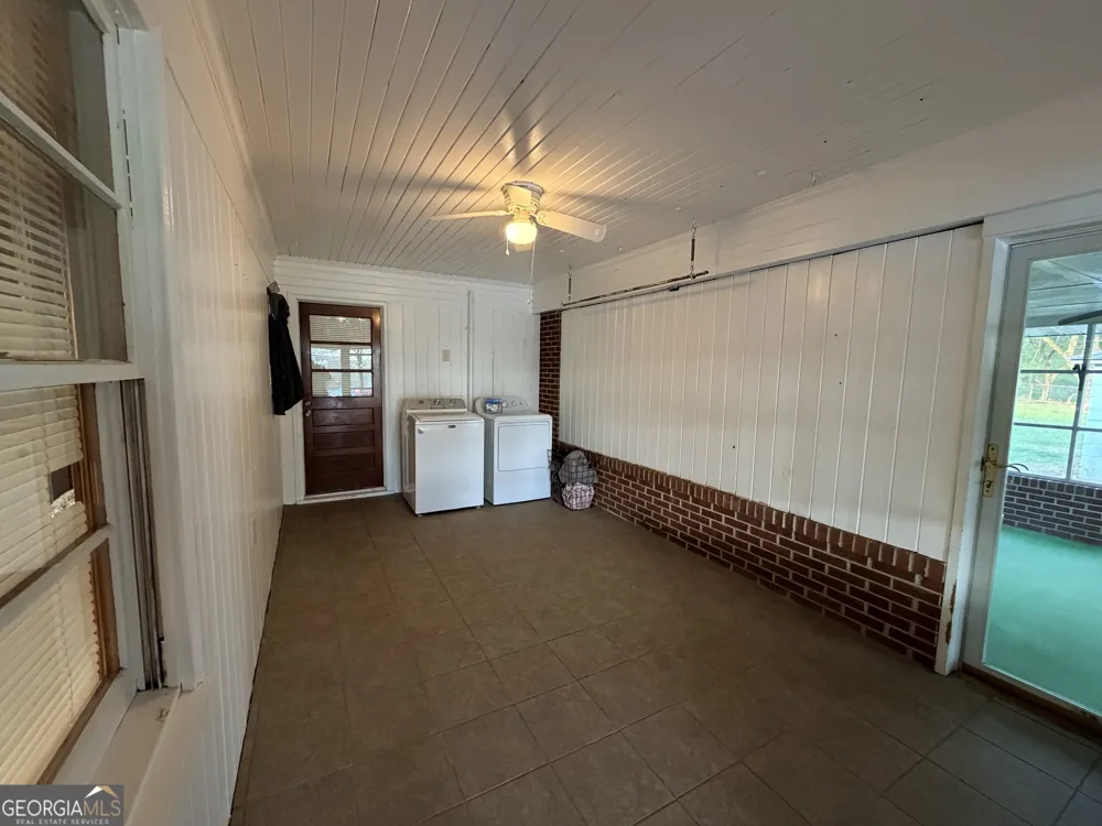 177 Marvin Miles RD Clermont, GA 30527