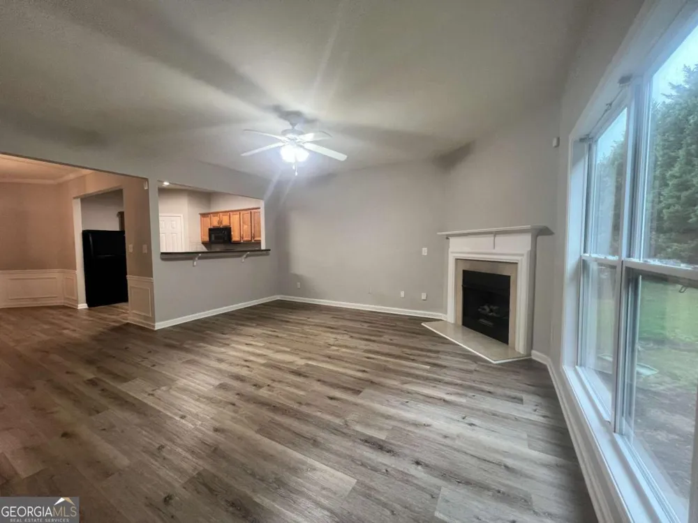 2176 Executive DR Duluth, GA 30096