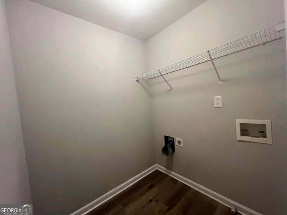 2176 Executive DR Duluth, GA 30096
