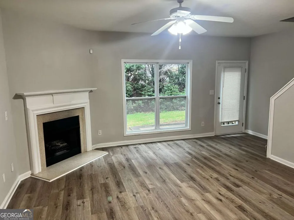 2176 Executive DR Duluth, GA 30096