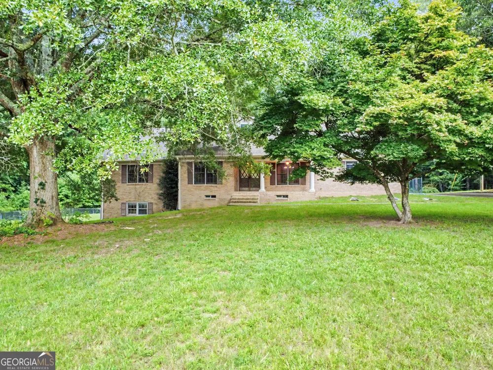 2195 Temple Johnson RD Snellville, GA 30078