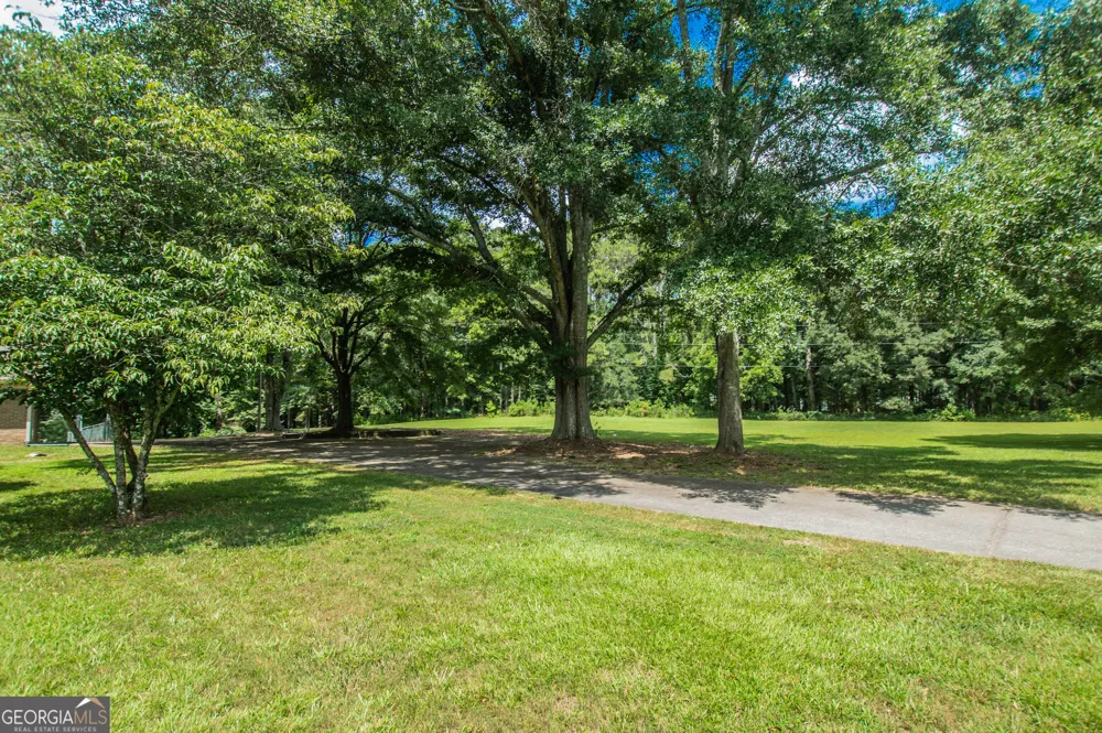 2195 Temple Johnson RD Snellville, GA 30078