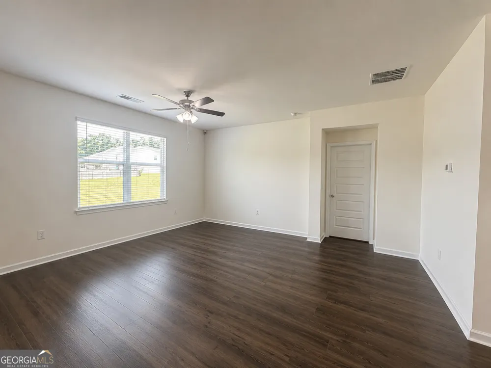 236 Sullivan ST Hampton, GA 30228