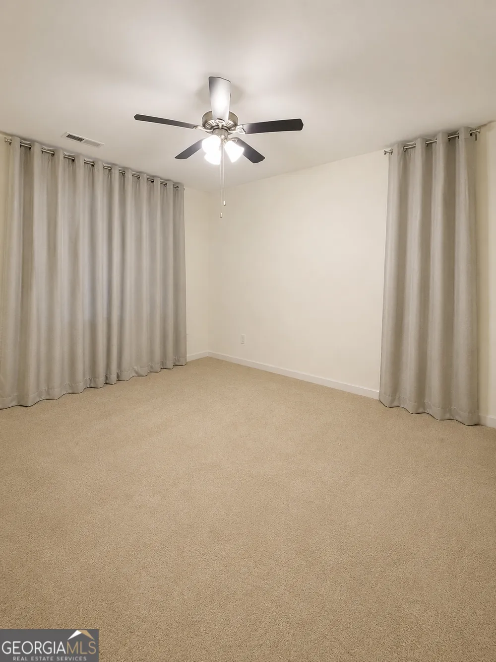 236 Sullivan ST Hampton, GA 30228