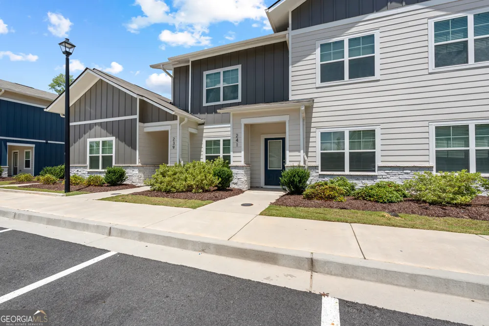 241 Rooker DR LaGrange, GA 30241