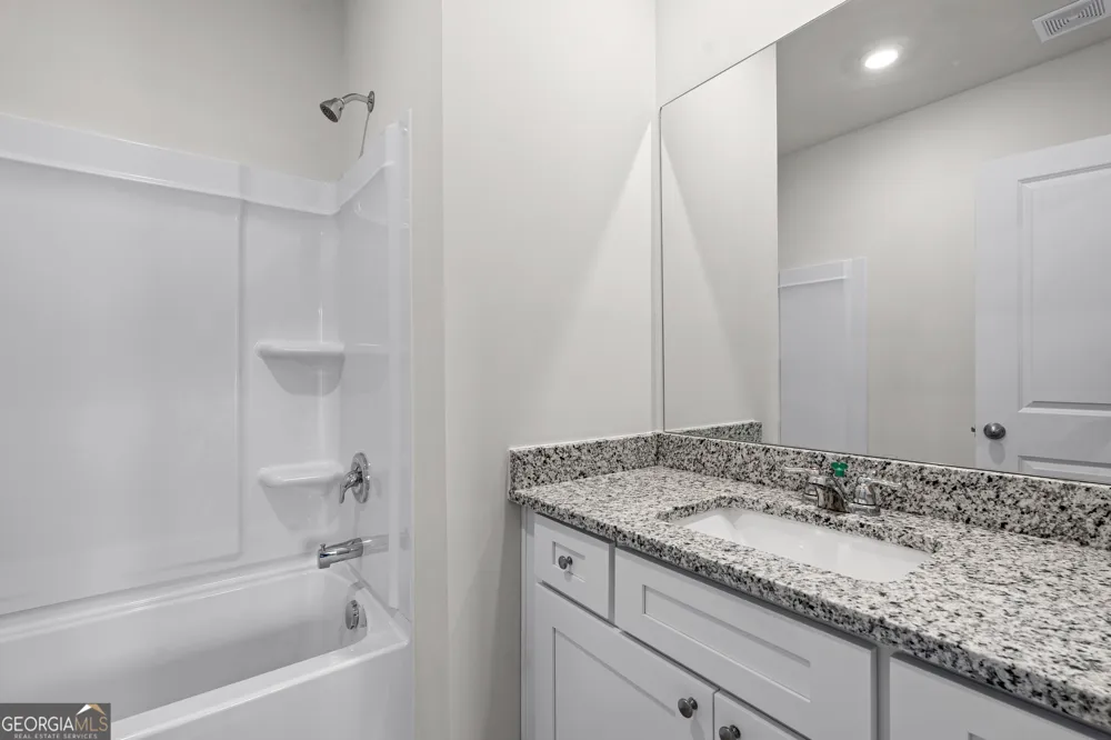 239 Rooker DR LaGrange, GA 30241
