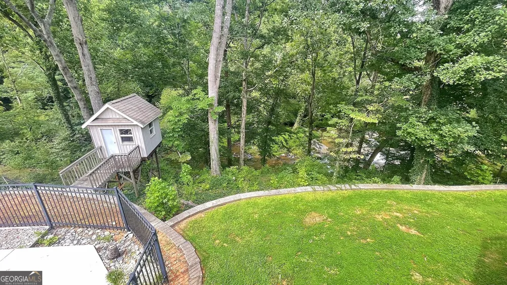 156 Thundering Waters DR Cornelia, GA 30531