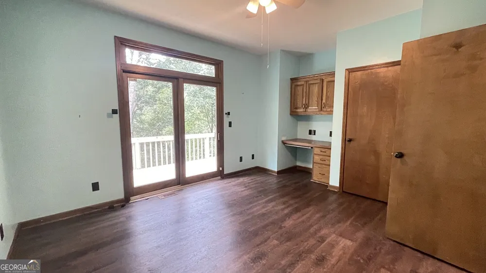 156 Thundering Waters DR Cornelia, GA 30531