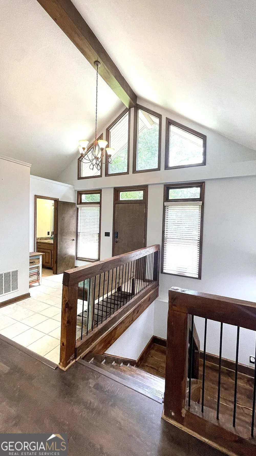 156 Thundering Waters DR Cornelia, GA 30531