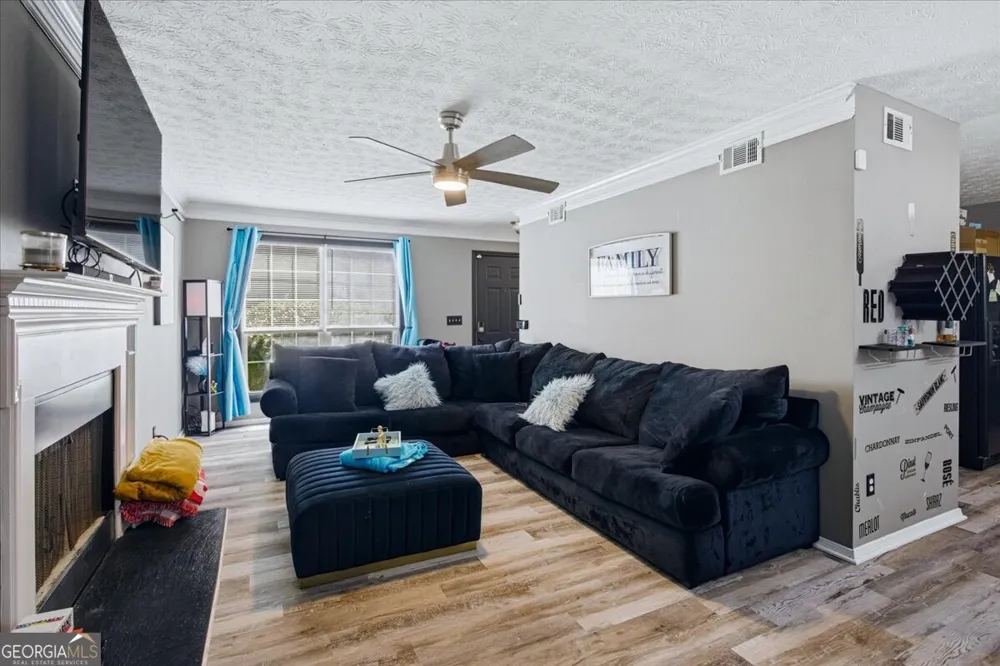 1459 Bridgewater BR Stone Mountain, GA 30088