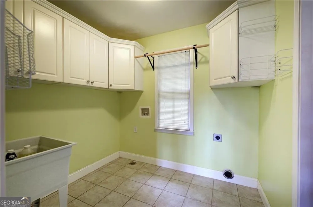 273 Jordan RD SE Cartersville, GA 30120