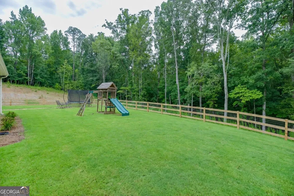 1077 Riverstone DR Social Circle, GA 30025